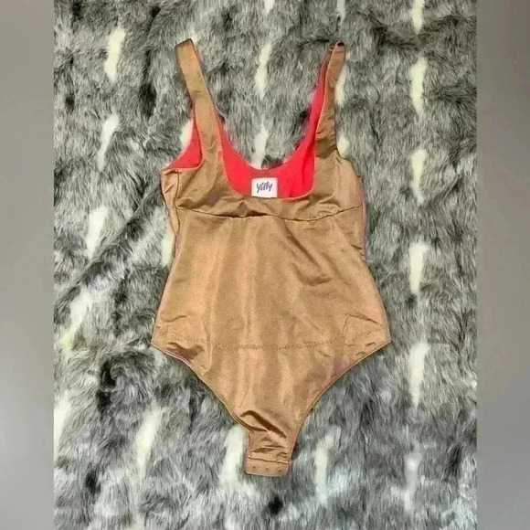 Yitty by Lizzo headliner shaping body suit metallic sz medium - Picture 1 of 6
